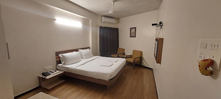 Ac Suits Room